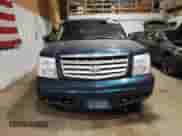 2005 Cadillac Escalade ESV с VIN 3GYFK66N65G143879, выставлен на аукционе Copart как лот 81721405 с пробегом 123 540 миль миль и Списание • Salvage title. История ставок и продаж доступна на DreamBid. Изображение 5.