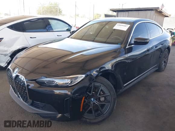 2023 BMW i4 eDrive35 с VIN WBY43AW09PFP79040, выставлен на аукционе IAAI как лот 43099487 с пробегом 19 700 миль миль и . История ставок и продаж доступна на DreamBid. Изображение 19.