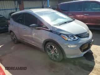 2020 Chevrolet Bolt EV Premier z VIN 1G1FZ6S0XL4113556, wystawiony jako Copart lot #64127713 z przebiegiem 33 874 mil mil oraz . Historia ofert i sprzedaży dostępna na DreamBid. Obrazek 4.