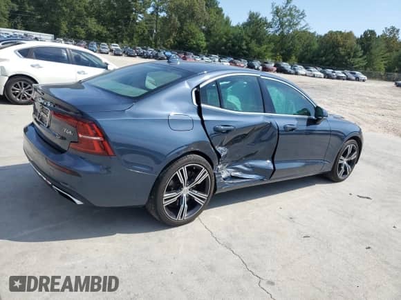 2020 Volvo S60 Inscription с VIN 7JRA22TL4LG064281, выставлен на аукционе Copart как лот 71665155 с пробегом 65 304 миль миль и Списание • Salvage title. История ставок и продаж доступна на DreamBid. Изображение 3.