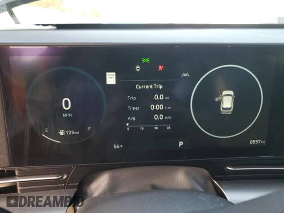 2024 Hyundai Kona Limited с VIN KM8HECA35RU054104, выставлен на аукционе Copart как лот 81705934 с пробегом 8 557 миль миль и Списание • Salvage title. История ставок и продаж доступна на DreamBid. Изображение 9.