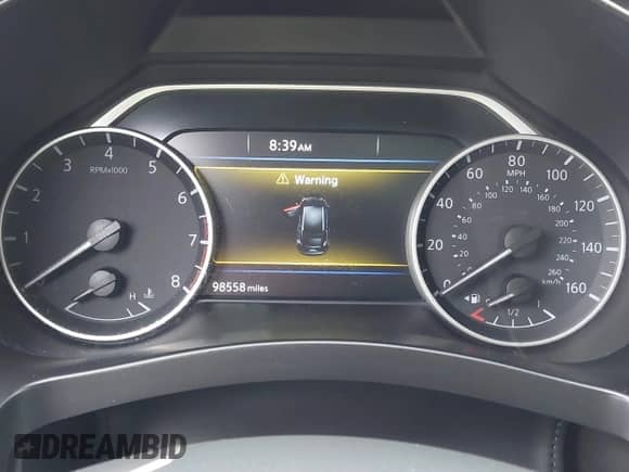 2016 Nissan Murano Platinum z VIN 5N1AZ2MG9GN104332, wystawiony jako IAAI lot #42236064 z przebiegiem 98 558 mil mil oraz . Historia ofert i sprzedaży dostępna na DreamBid. Obrazek 7.