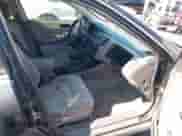 1998 Honda Accord LX с VIN 1HGCG5649WA219611, выставлен на аукционе IAAI как лот 43321826 с пробегом 326 105 миль миль и . История ставок и продаж доступна на DreamBid. Изображение 5.