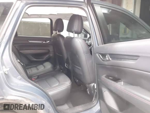 2023 Mazda CX-5 S Preferred z VIN JM3KFBCM3P0282220, wystawiony jako IAAI lot #43188220 z przebiegiem 29 080 mil mil oraz . Historia ofert i sprzedaży dostępna na DreamBid. Obrazek 8.