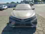 2023 Toyota Camry Hybrid XSE с VIN 4T1K31AK6PU615026, выставлен на аукционе Copart как лот 83769475 с пробегом 141 199 миль миль и Списание • Salvage title. История ставок и продаж доступна на DreamBid. Изображение 13.