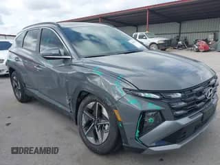 2025 Hyundai Tucson SEL Convenience with VIN 5NMJC3DEXSH522642, listed as a IAAI auction lot 42841623 with 1,926 mi miles and . Bid and sale history available at DreamBid. Image 1.