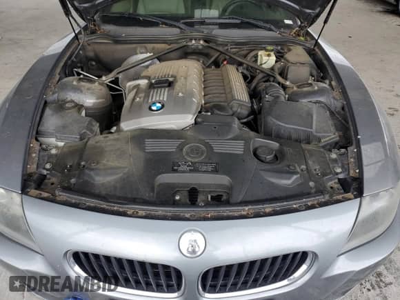 2006 BMW Z4 3.0i с VIN 4USBU33546LW58797, выставлен на аукционе Copart как лот 61759645 с пробегом 178 452 миль миль и Списание • Salvage title. История ставок и продаж доступна на DreamBid. Изображение 11.