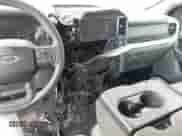 2023 Ford F-150 XL с VIN 1FTEW1C88PKD44315, выставлен на аукционе IAAI как лот 42950806 с пробегом Не указан миль и . История ставок и продаж доступна на DreamBid. Изображение 6.