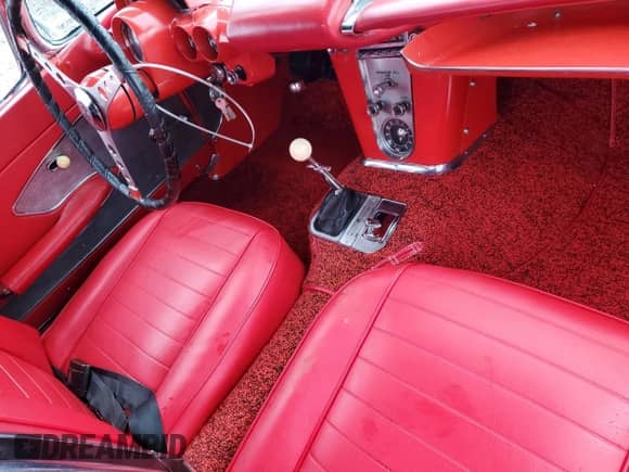 1959 Chevrolet Corvette с VIN J59S102340, выставлен на аукционе Copart как лот 87438255 с пробегом 31 542 миль миль и Чистый • Clean title. История ставок и продаж доступна на DreamBid. Изображение 8.