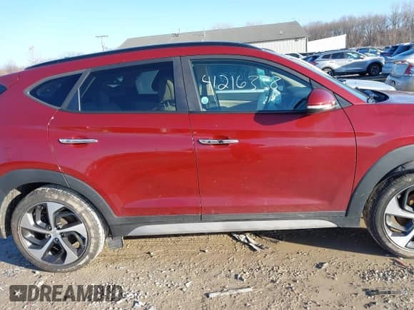 2018 Hyundai Tucson Value с VIN KM8J33A24JU782581, выставлен на аукционе IAAI как лот 41216338 с пробегом 65 966 миль миль и . История ставок и продаж доступна на DreamBid. Изображение 14.