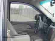 2008 Chevrolet Tahoe 3LT z VIN 1GNFK13028J110597, wystawiony jako IAAI lot #42774393 z przebiegiem 273 509 mil mil oraz . Historia ofert i sprzedaży dostępna na DreamBid. Obrazek 5.