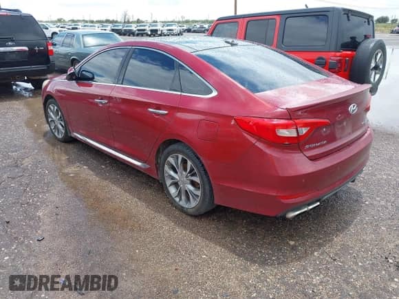 2015 Hyundai Sonata Limited с VIN 5NPE34AB6FH127447, выставлен на аукционе IAAI как лот 42482272 с пробегом Не указан миль и . История ставок и продаж доступна на DreamBid. Изображение 3.