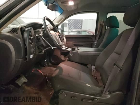 2012 Chevrolet Silverado 1500 LT с VIN 1GCPKSE75CF113020, выставлен на аукционе Copart как лот 68820295 с пробегом 196 658 миль миль и Списание • Salvage title. История ставок и продаж доступна на DreamBid. Изображение 7.