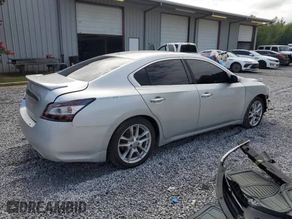 2012 Nissan Maxima SV с VIN 1N4AA5AP1CC854773, выставлен на аукционе Copart как лот 69777745 с пробегом 154 042 миль миль и Списание • Salvage title. История ставок и продаж доступна на DreamBid. Изображение 3.