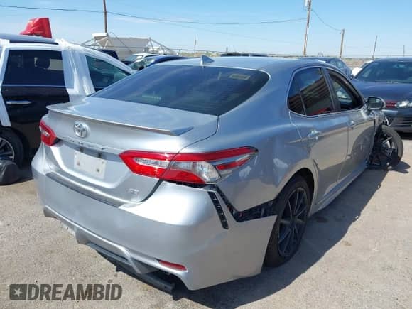 2019 Toyota Camry SE z VIN 4T1B11HK1KU163085, wystawiony jako IAAI lot #43000737 z przebiegiem 206 171 mil mil oraz . Historia ofert i sprzedaży dostępna na DreamBid. Obrazek 4.