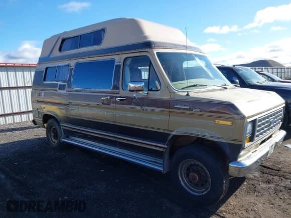 1984 Ford Econoline Cargo с VIN 1FDFE24H3EHB22914, выставлен на аукционе IAAI как лот 41950005 с пробегом 83 347 миль миль и . История ставок и продаж доступна на DreamBid. Изображение 1.