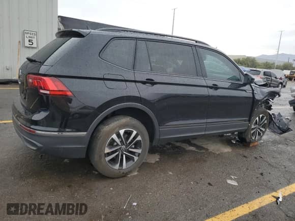 2024 Volkswagen Tiguan S с VIN 3VVRB7AX8RM170026, выставлен на аукционе Copart как лот 81431985 с пробегом 7 271 миль миль и Списание • Salvage title. История ставок и продаж доступна на DreamBid. Изображение 3.
