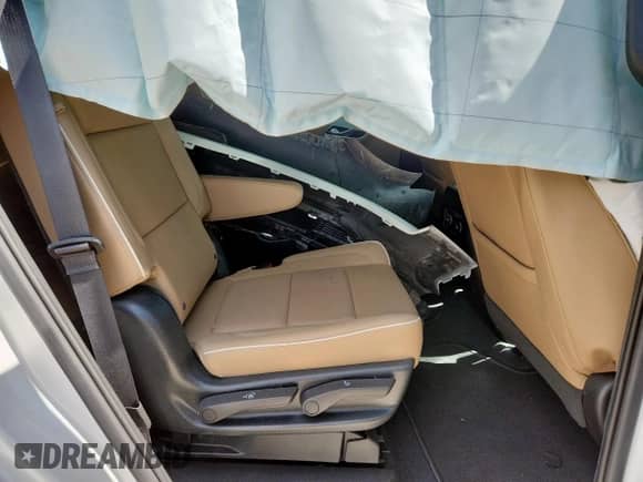 2023 Chevrolet Tahoe Premier with VIN 1GNSCSKD2PR262160, listed as a Copart auction lot 81327285 with 25,164 mi miles and Salvage title. Bid and sale history available at DreamBid. Image 11.
