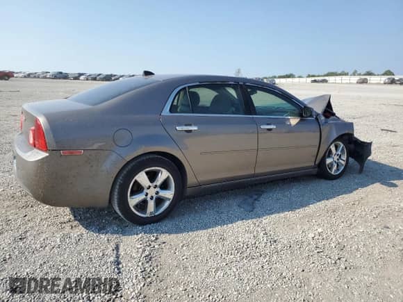 2012 Chevrolet Malibu 2LT с VIN 1G1ZD5EU5CF299483, выставлен на аукционе Copart как лот 69295955 с пробегом 197 662 миль миль и Списание • Salvage title. История ставок и продаж доступна на DreamBid. Изображение 3.