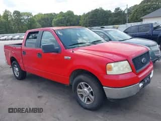 2005 Ford F-150 XLT z VIN 1FTPW12515KE13214, wystawiony jako IAAI lot #43295192 z przebiegiem 160 592 mil mil oraz . Historia ofert i sprzedaży dostępna na DreamBid. Obrazek 1.