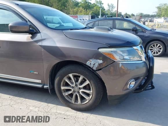 2014 Nissan Pathfinder SV Hybrid with VIN 5N1CR2MM3EC650776, listed as a IAAI auction lot 42843363 with 152,908 mi miles and . Bid and sale history available at DreamBid. Image 6.