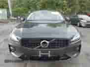 2022 Volvo S60 Momentum с VIN 7JRL12FZ0NG154042, выставлен на аукционе IAAI как лот 42268170 с пробегом 40 638 миль миль и . История ставок и продаж доступна на DreamBid. Изображение 12.