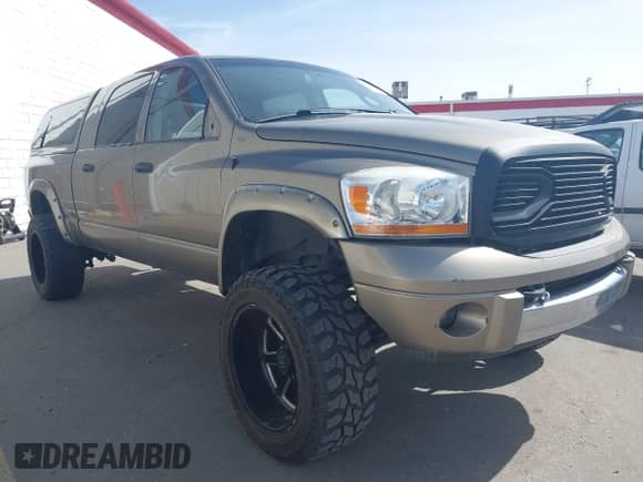 2006 Dodge 3500 Laramie with VIN 3D7LX39C86G172911, listed as a IAAI auction lot 41982565 with Not provided miles and . Bid and sale history available at DreamBid. Image 1.