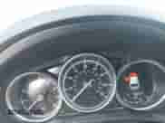 2024 Mazda CX-5 S Preferred z VIN JM3KFBCMXR0353299, wystawiony jako IAAI lot #42919399 z przebiegiem 56 673 mil mil oraz . Historia ofert i sprzedaży dostępna na DreamBid. Obrazek 7.