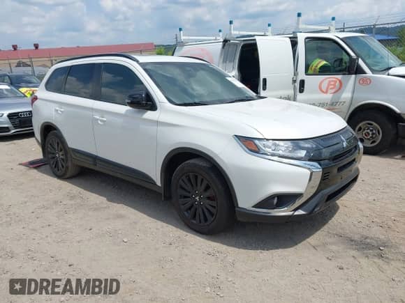 2020 Mitsubishi Outlander ES с VIN JA4AZ3A35LZ045983, выставлен на аукционе IAAI как лот 42705227 с пробегом 29 миль миль и . История ставок и продаж доступна на DreamBid. Изображение 1.