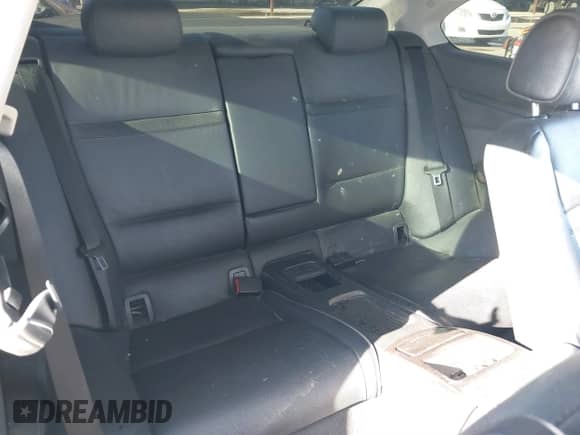 2012 BMW 3 Series 328i xDrive z VIN WBAKF5C58CE656544, wystawiony jako IAAI lot #41475747 z przebiegiem 109 222 mil mil oraz . Historia ofert i sprzedaży dostępna na DreamBid. Obrazek 8.