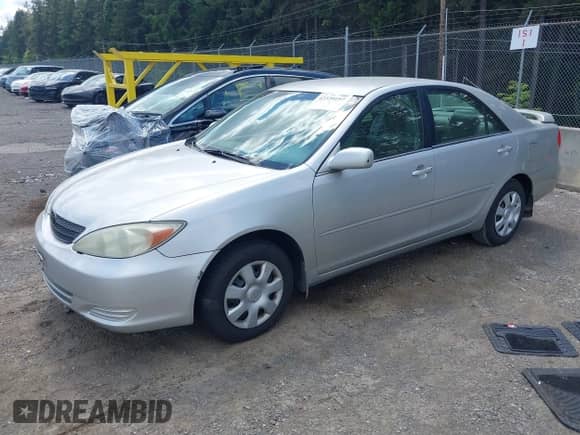 2004 Toyota Camry LE with VIN 4T1BE32K84U859485, listed as a IAAI auction lot 42339197 with 218,110 mi miles and . Bid and sale history available at DreamBid. Image 2.