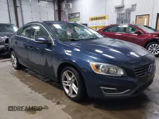 2015 Volvo S60 T5 Premier с VIN YV1612TK5F1349510, выставлен на аукционе IAAI как лот 42278490 с пробегом 196 012 миль миль и . История ставок и продаж доступна на DreamBid. Изображение 1.