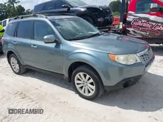 2011 Subaru Forester X Premium z VIN JF2SHADC6BH779681, wystawiony jako IAAI lot #42773008 z przebiegiem 103 998 mil mil oraz . Historia ofert i sprzedaży dostępna na DreamBid. Obrazek 1.