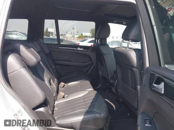 2017 Mercedes-Benz GLS 450 с VIN 4JGDF6EE2HA801456, выставлен на аукционе IAAI как лот 42991402 с пробегом 91 222 миль миль и . История ставок и продаж доступна на DreamBid. Изображение 8.