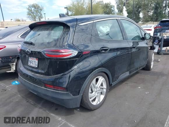 2023 Chevrolet Bolt EV 1LT с VIN 1G1FW6S03P4164797, выставлен на аукционе IAAI как лот 43257463 с пробегом 13 736 миль миль и . История ставок и продаж доступна на DreamBid. Изображение 4.