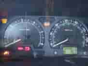 2003 Land Rover Discovery SE с VIN SALTW16413A785633, выставлен на аукционе IAAI как лот 42196601 с пробегом 128 864 миль миль и . История ставок и продаж доступна на DreamBid. Изображение 7.