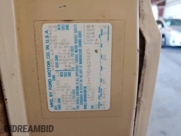 1984 Ford Econoline Cargo с VIN 1FTEE24F5EHB13825, выставлен на аукционе Copart как лот 69704845 с пробегом 98 682 миль миль и Чистый • Clean title. История ставок и продаж доступна на DreamBid. Изображение 13.