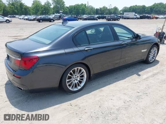 2014 BMW 7 Series ALPINA B7 xDrive with VIN WBAYF8C5XED141940, listed as a IAAI auction lot 42494202 with 109,019 mi miles and . Bid and sale history available at DreamBid. Image 4.
