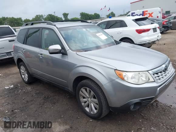 2011 Subaru Forester X Limited с VIN JF2SHBEC8BH726226, выставлен на аукционе IAAI как лот 42113647 с пробегом 78 694 миль миль и . История ставок и продаж доступна на DreamBid. Изображение 1.