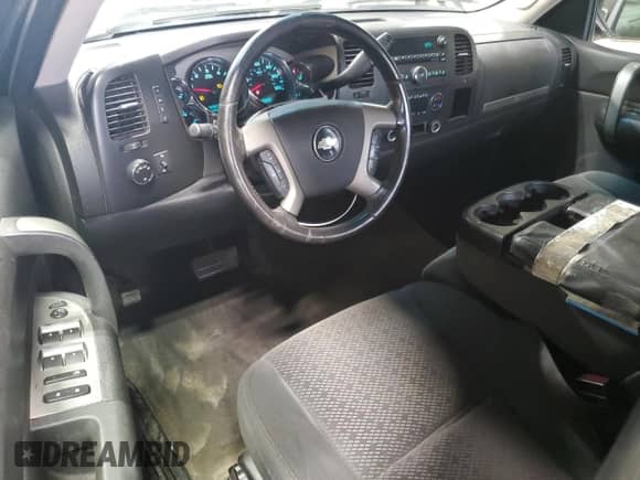 2007 Chevrolet Silverado 1500 1LT with VIN 2GCEK190171509697, listed as a Copart auction lot 80943505 with 264,365 mi miles and Clean title. Bid and sale history available at DreamBid. Image 8.