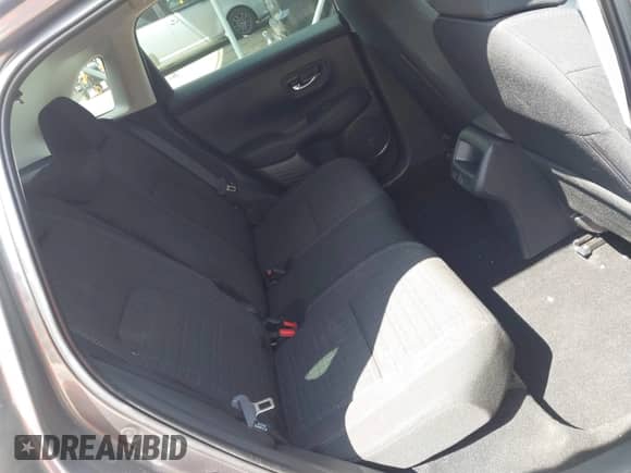 2025 Honda HR-V LX с VIN 3CZRZ1H30SM714187, выставлен на аукционе IAAI как лот 42703759 с пробегом 2 761 миль миль и . История ставок и продаж доступна на DreamBid. Изображение 8.