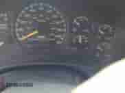 2000 Chevrolet Suburban LT z VIN 3GNFK16T7YG210170, wystawiony jako IAAI lot #41665395 z przebiegiem 215 517 mil mil oraz . Historia ofert i sprzedaży dostępna na DreamBid. Obrazek 7.
