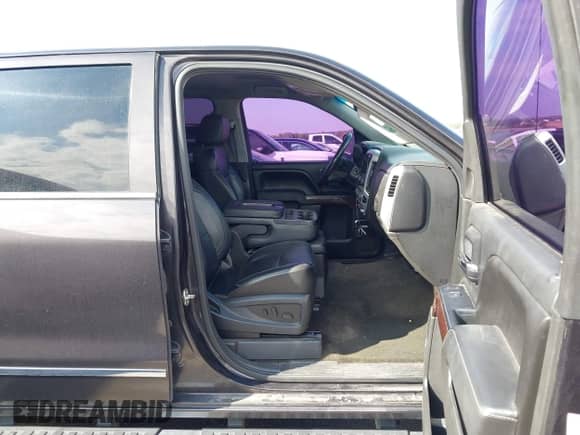 2015 GMC Sierra 1500 SLT z VIN 3GTP1VEC4FG433708, wystawiony jako IAAI lot #43352964 z przebiegiem 182 514 mil mil oraz . Historia ofert i sprzedaży dostępna na DreamBid. Obrazek 5.