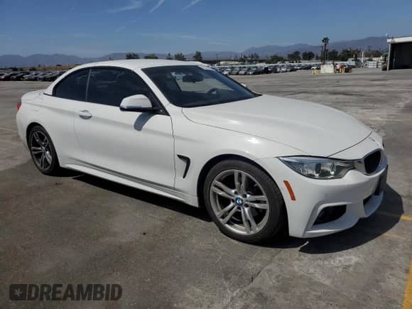 2014 BMW 4 Series 428i z VIN WBA3V7C59EP771048, wystawiony jako Copart lot #58244095 z przebiegiem 54 752 mil mil oraz Szkoda całkowita • Salvage title. Historia ofert i sprzedaży dostępna na DreamBid. Obrazek 4.