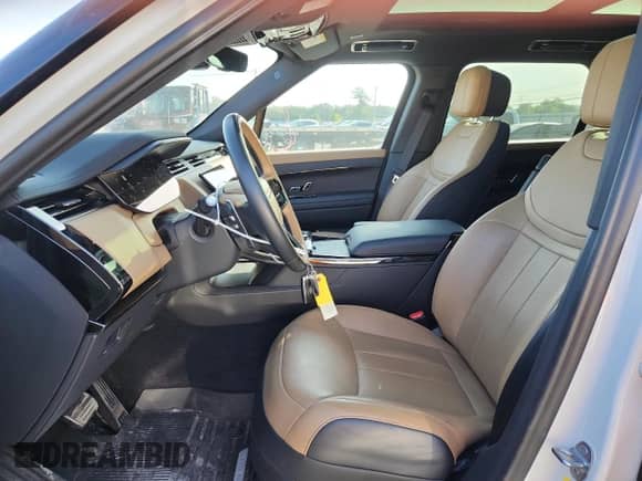 2023 Land Rover Range Rover Sport SE Dynamic with VIN SAL1L9FU5PA111831, listed as a Copart auction lot 63089585 with 38,898 mi miles and Salvage title. Bid and sale history available at DreamBid. Image 7.