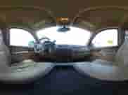 2010 Chevrolet Suburban LT z VIN 1GNUCJE03AR267838, wystawiony jako IAAI lot #42535623 z przebiegiem 265 769 mil mil oraz . Historia ofert i sprzedaży dostępna na DreamBid. Obrazek 21.