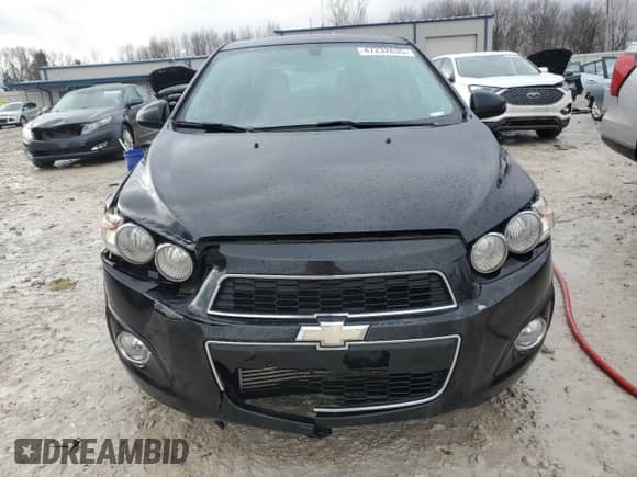 2014 Chevrolet Sonic LTZ with VIN 1G1JE6SB0E4177132, listed as a Copart auction lot 47232635 with 118,512 mi miles and Clean title. Bid and sale history available at DreamBid. Image 5.