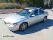 2005 Volvo S60 с VIN YV1RH592152430661, выставлен на аукционе IAAI как лот 43394681 с пробегом 131 291 миль миль и . История ставок и продаж доступна на DreamBid. Изображение 2.