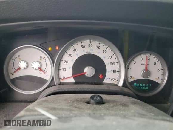 2006 Dodge Durango SLT с VIN 1D4HD48N66F182388, выставлен на аукционе Copart как лот 65646395 с пробегом 177 968 миль миль и Списание • Salvage title. История ставок и продаж доступна на DreamBid. Изображение 9.