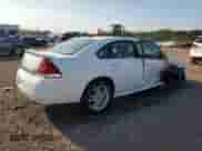 2010 Chevrolet Impala LTZ z VIN 2G1WC5EM4A1171021, wystawiony jako Copart lot #72095285 z przebiegiem 104 529 mil mil oraz Szkoda całkowita • Salvage title. Historia ofert i sprzedaży dostępna na DreamBid. Obrazek 3.